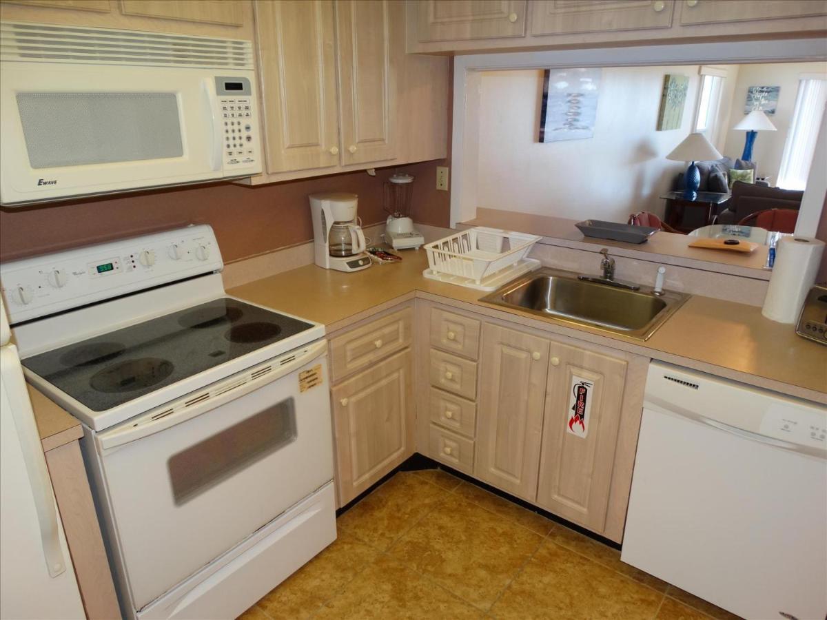 Spanish Main Unit 1- Direct Oceanfront Condo! Cocoa Beach Exterior photo